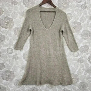 Acemi Knit V neck Sweater Dress With Cutout Back Medium Mini Shift Dress
